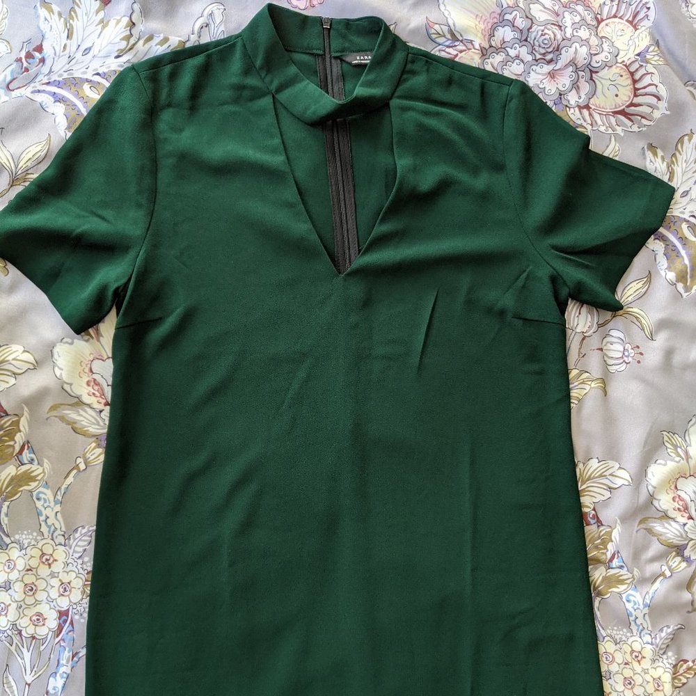 Zara Forest Green Keyhole Dress